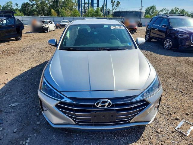 Продажа на аукционе авто 2019 Hyundai Elantra, vin: 5NPD84LF4KH412770, номер лота: 67924186