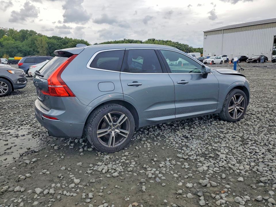 Продажа на аукционе авто 2018 Volvo Xc60, vin: LYV102RK1JB077789, номер лота: 69171036