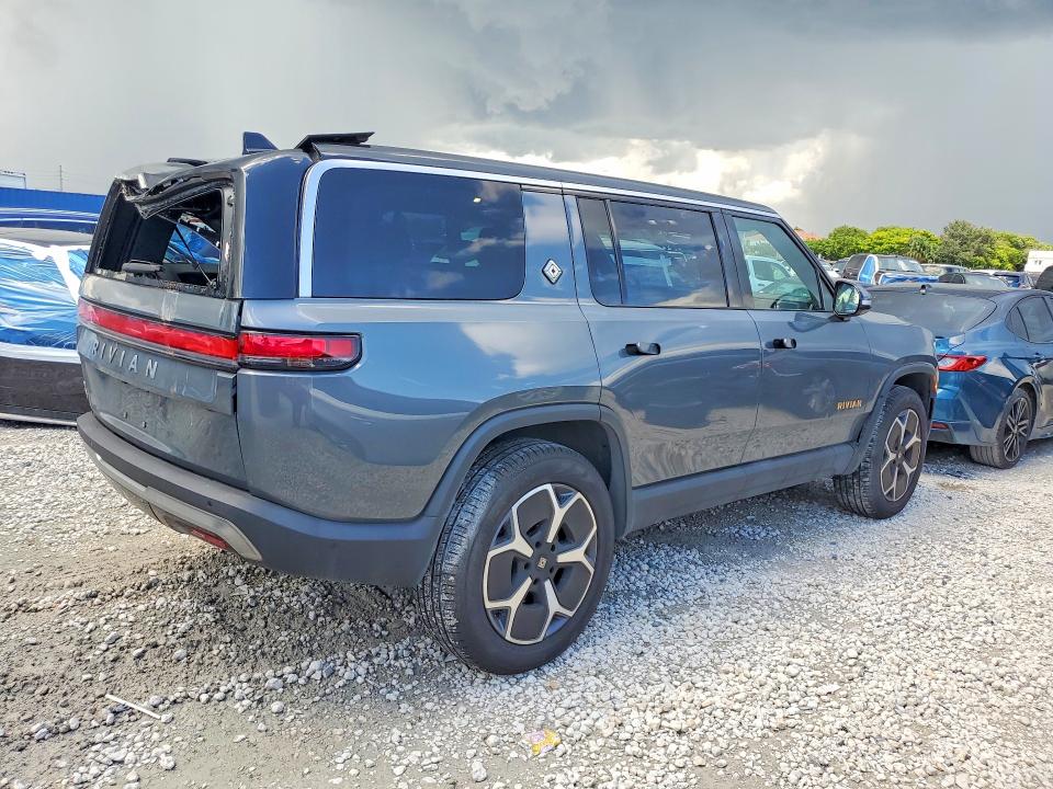 Auction sale of the 2024 Rivian R1s, vin: 7PDSGABA7RN036888, lot number: 67529906