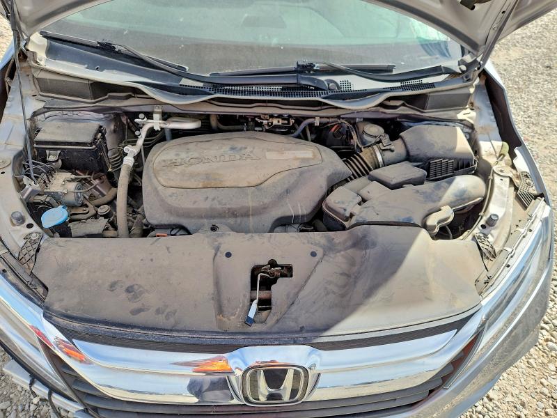 65962766 :رقم المزاد ، 5FNRL6H90KB083874 vin ، 2019 Honda Odyssey مزاد بيع