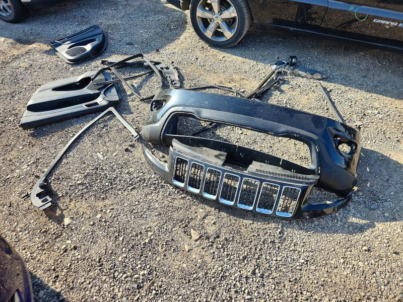2015 Jeep Grand Cherokee მანქანა იყიდება აუქციონზე, vin: 1C4RJFBGXFC699968, აუქციონის ნომერი: 67856166