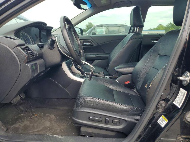 Продажа на аукционе авто 2015 Honda Accord, vin: 1HGCR3F89FA016588, номер лота: 68031916