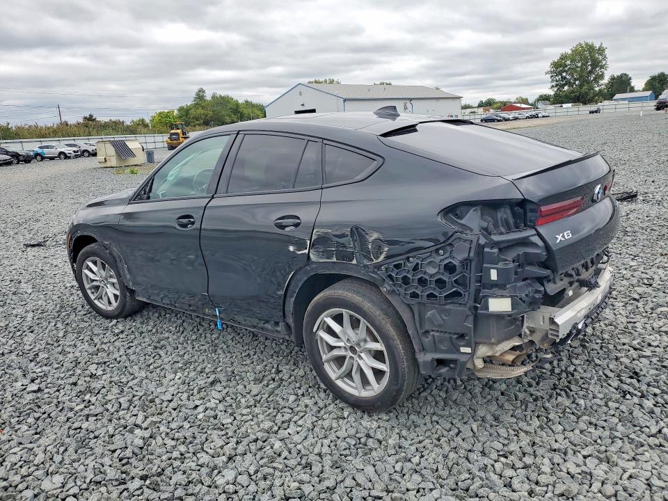 70037906 :رقم المزاد ، 5UXCY6C09M9G23284 vin ، 2021 Bmw X6 مزاد بيع