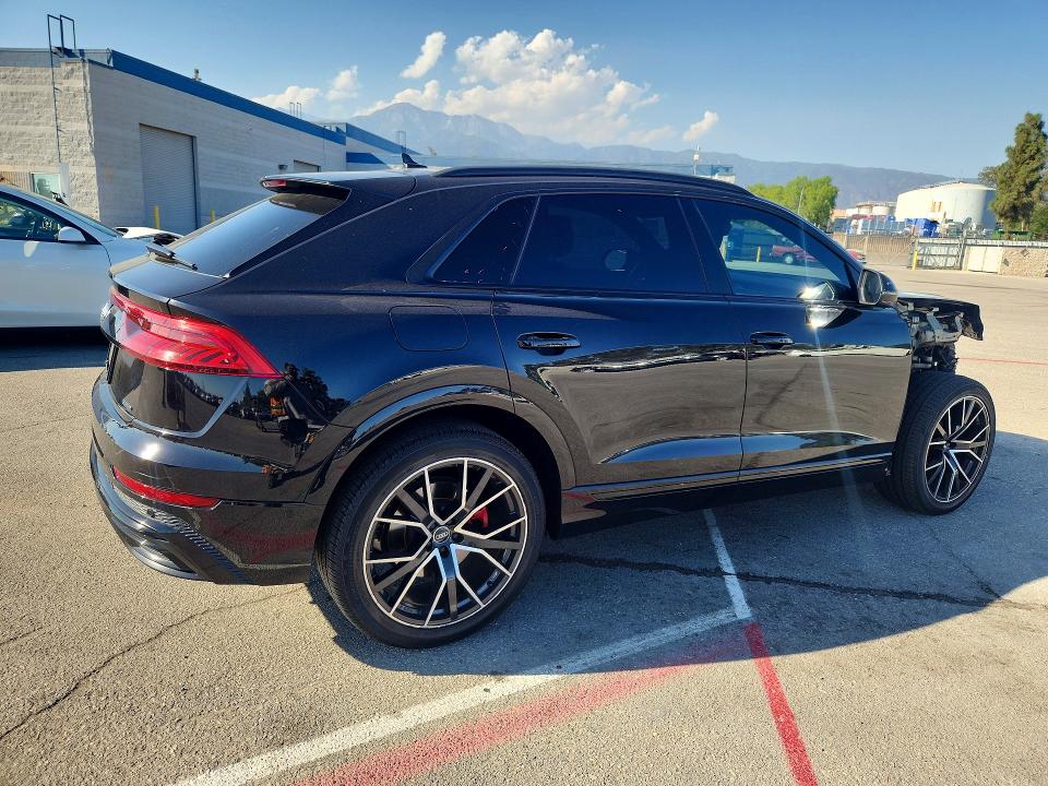 68775416 :رقم المزاد ، WA1EVAF17LD024204 vin ، 2020 Audi Q8 مزاد بيع