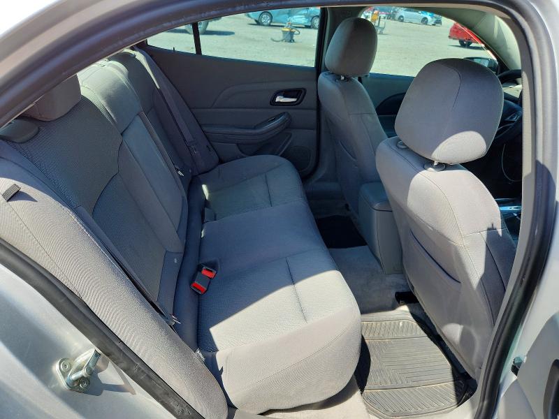 67735006 :رقم المزاد ، 1G11B5SL2FF130640 vin ، 2015 Chevrolet Malibu مزاد بيع