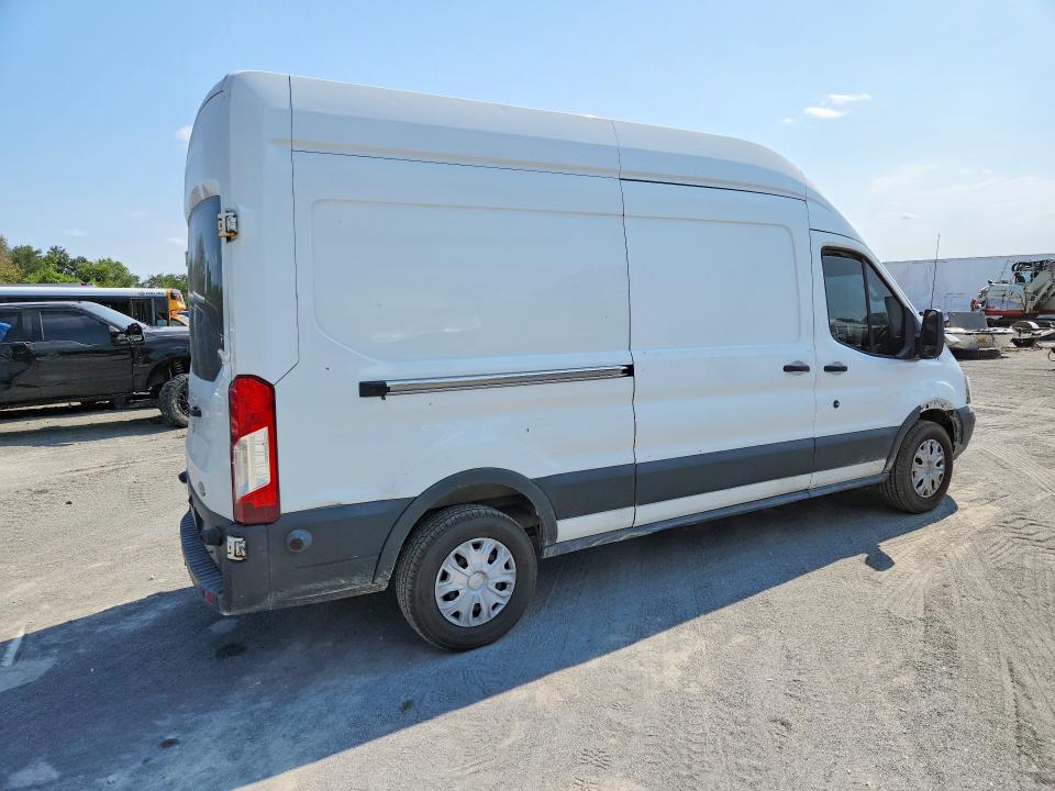 67716506 :رقم المزاد ، 1FTYR2XM5HKA22637 vin ، 2017 Ford Transit مزاد بيع