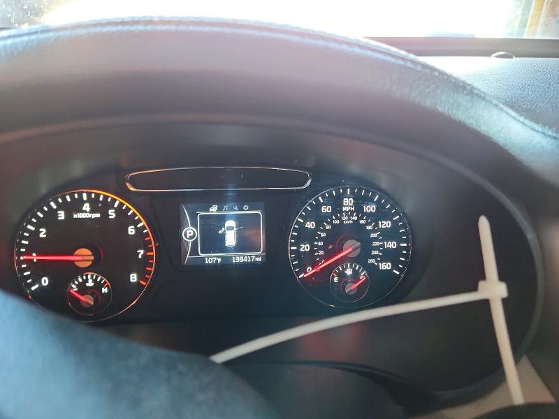 66858196 :رقم المزاد ، 5XYPG4A55HG207355 vin ، 2017 Kia Sorento مزاد بيع