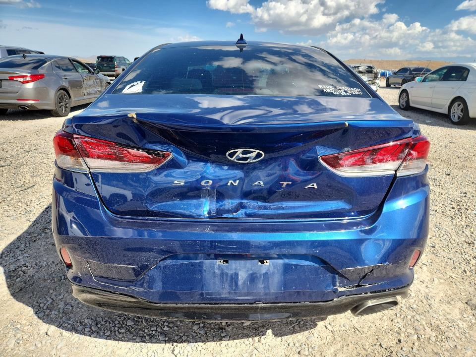 Продажа на аукционе авто 2018 Hyundai Sonata, vin: 5NPE34AF9JH647928, номер лота: 64455656