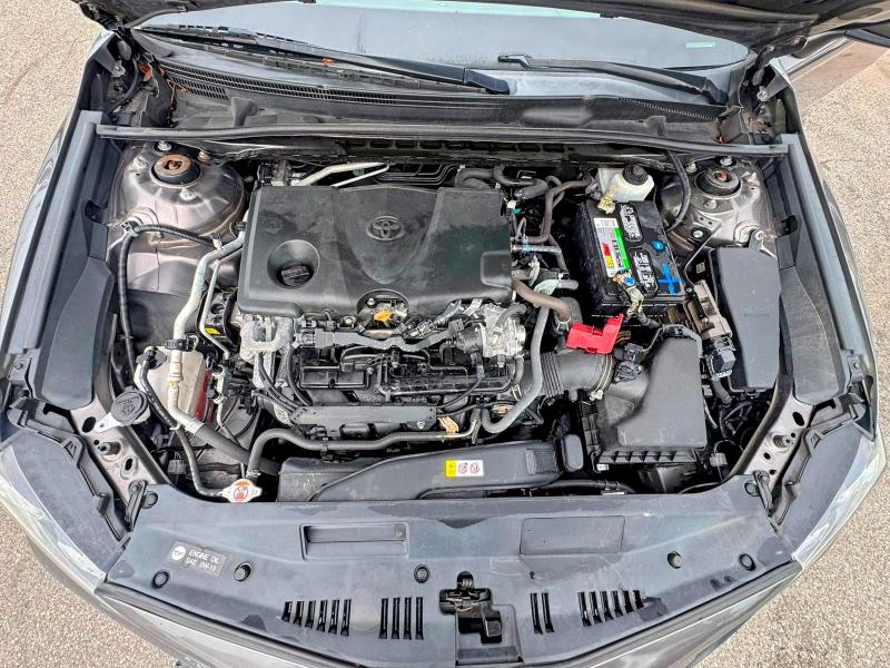 68888376 :رقم المزاد ، 4T1G11AK0MU444085 vin ، 2021 Toyota Camry مزاد بيع