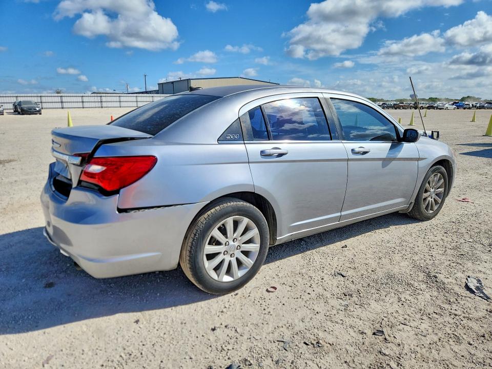67934496 :رقم المزاد ، 1C3CCBBB1EN128566 vin ، 2014 Chrysler 200 مزاد بيع