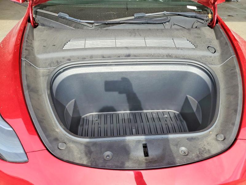 70510186 :رقم المزاد ، 7SAYGAEE1PF910389 vin ، 2023 Tesla Model Y مزاد بيع
