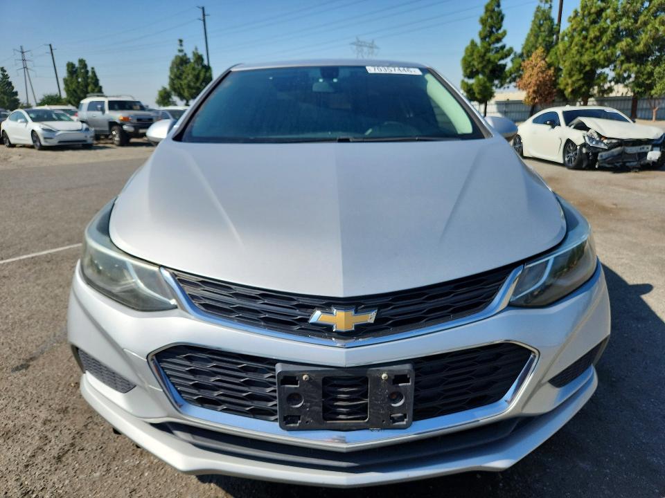Продажа на аукционе авто 2018 Chevrolet Cruze, vin: 1G1BE5SM4J7228432, номер лота: 70357446