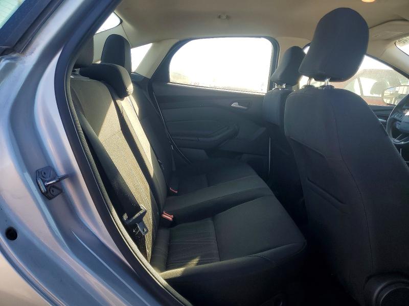 70621146 :رقم المزاد ، 1FADP3F27HL296433 vin ، 2017 Ford Focus مزاد بيع