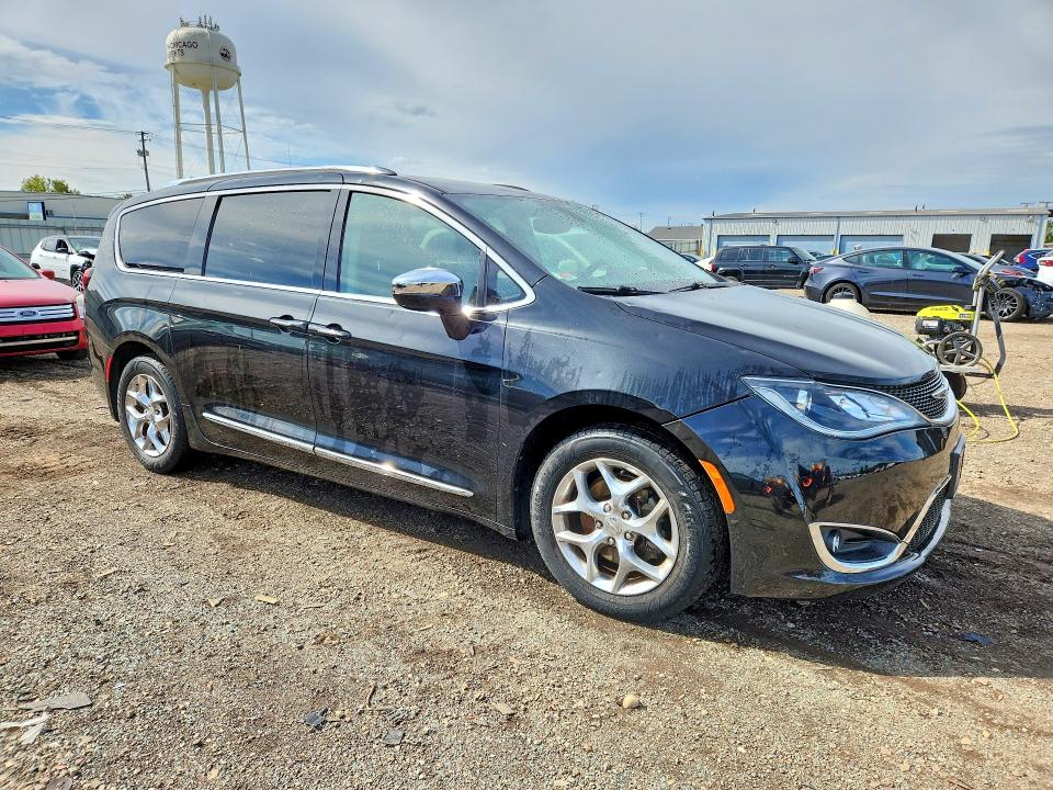 2018 Chrysler Pacifica მანქანა იყიდება აუქციონზე, vin: 2C4RC1GG4JR121225, აუქციონის ნომერი: 69804976