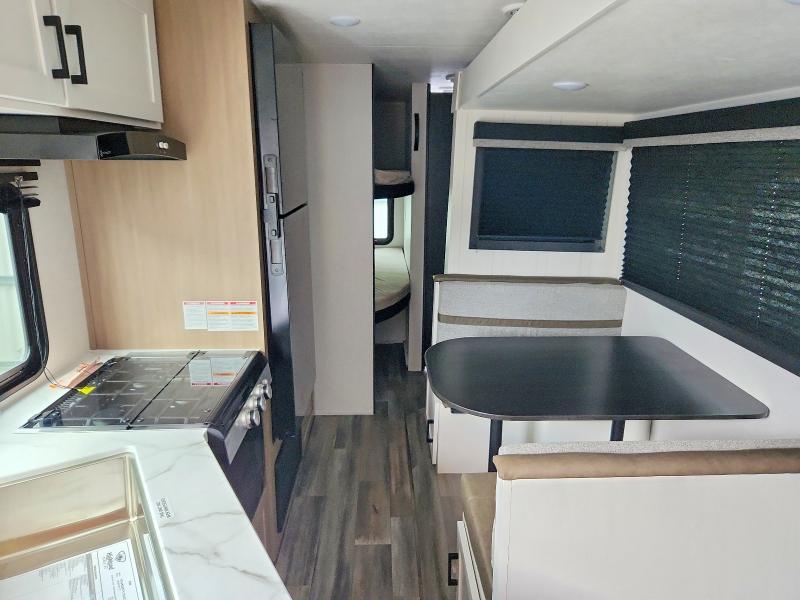 69204866 :رقم المزاد ، 58TBM0BP9V16X3227 vin ، 2027 Open Range Travel Trailer مزاد بيع