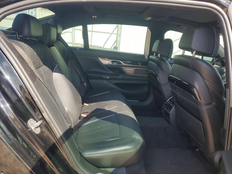 68046696 :رقم المزاد ، WBA7F2C54HG422059 vin ، 2017 Bmw 750 مزاد بيع