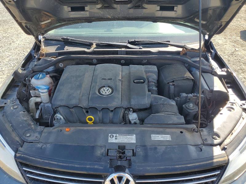 69098706 :رقم المزاد ، 3VWDP7AJ2DM439407 vin ، 2013 Volkswagen Jetta مزاد بيع