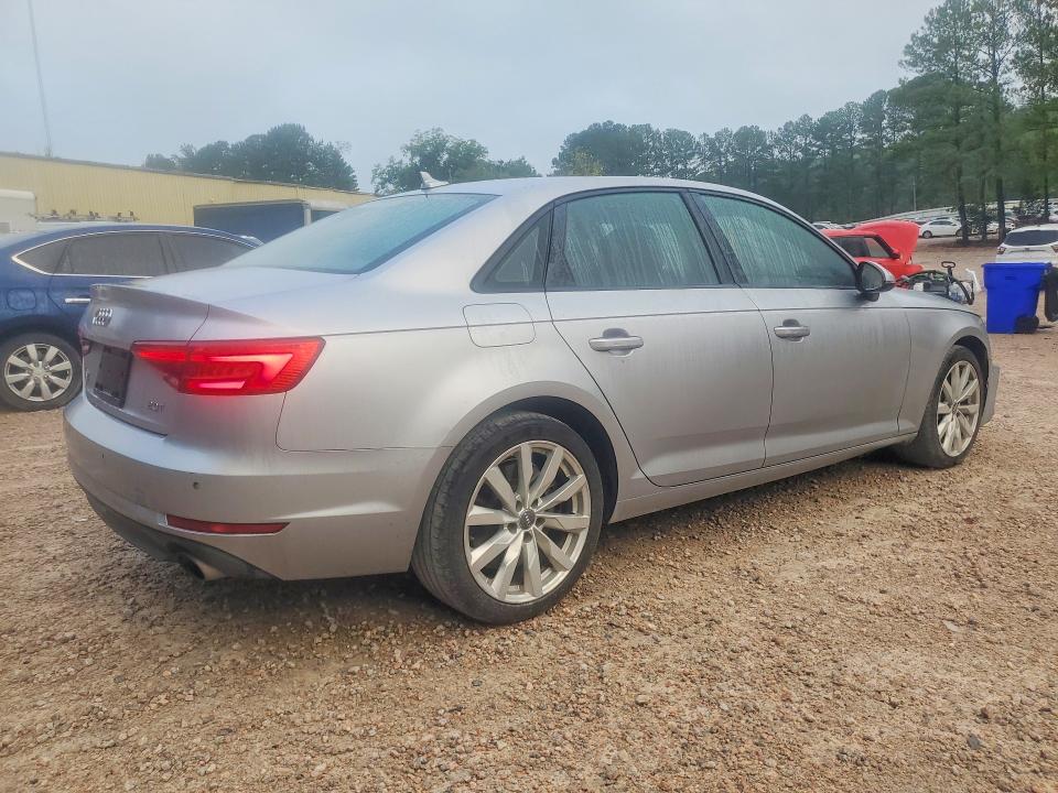 Aukcja sprzedaży 2017 Audi A4, vin: WAUANAF40HN003580, numer aukcji: 69761876