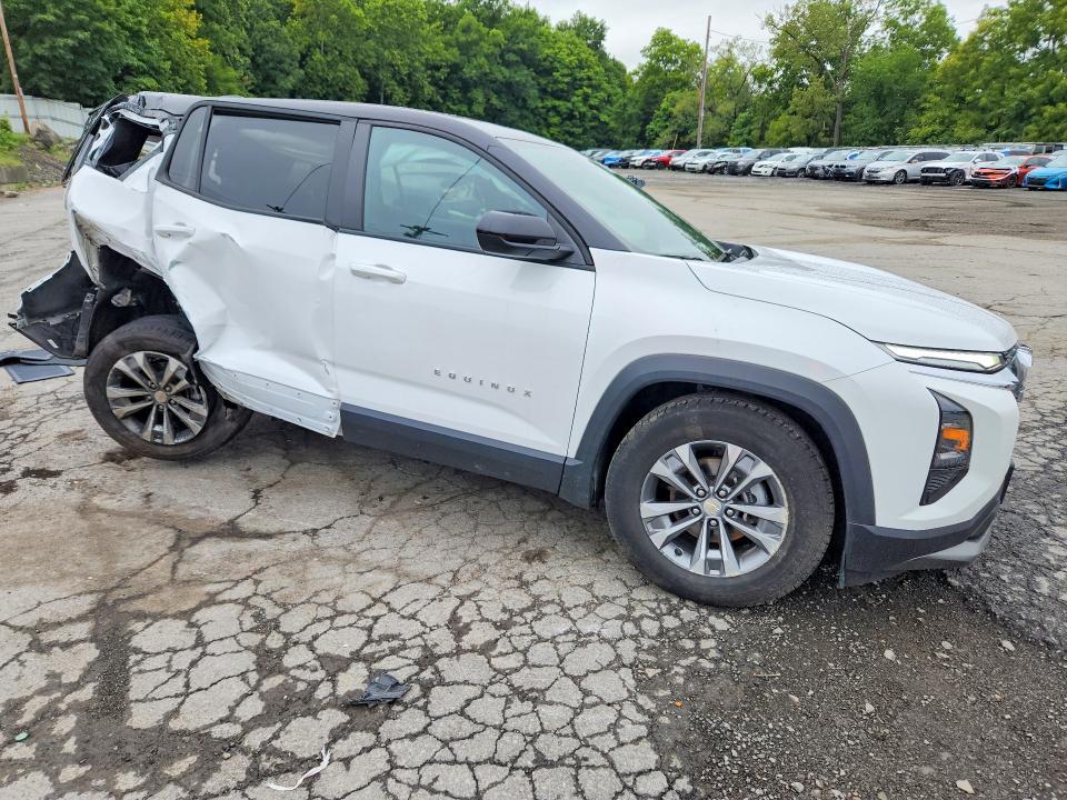 2025 Chevrolet Equinox მანქანა იყიდება აუქციონზე, vin: 3GNAXPEG2SL327883, აუქციონის ნომერი: 67439456