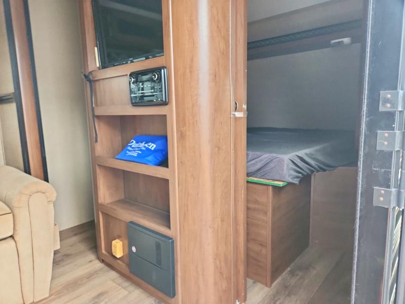 Продажа на аукционе авто 2014 Aspen Trail Aspen Trail Travel T, vin: 47CTATP2XEM452605, номер лота: 69128106