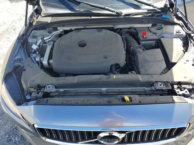 Aukcja sprzedaży 2019 Volvo S60, vin: 7JRA22TL7KG017602, numer aukcji: 69150736