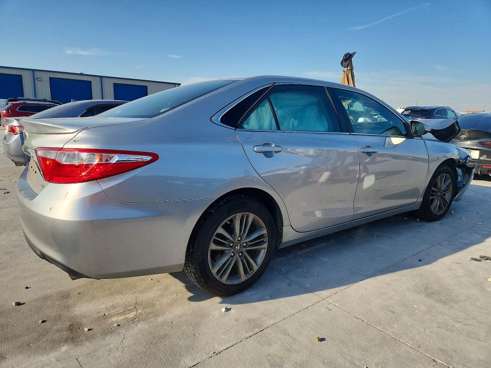 2017 Toyota Camry მანქანა იყიდება აუქციონზე, vin: 4T1BF1FK1HU661476, აუქციონის ნომერი: 70066386