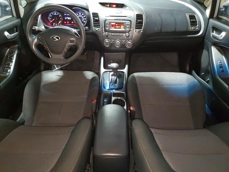 69690646 :رقم المزاد ، 3KPFK4A79HE085611 vin ، 2017 Kia Forte مزاد بيع