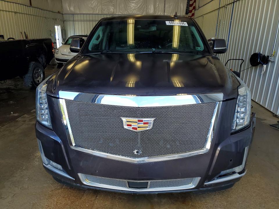 2015 Cadillac Escalade მანქანა იყიდება აუქციონზე, vin: 1GYS4NKJ3FR515539, აუქციონის ნომერი: 68644896