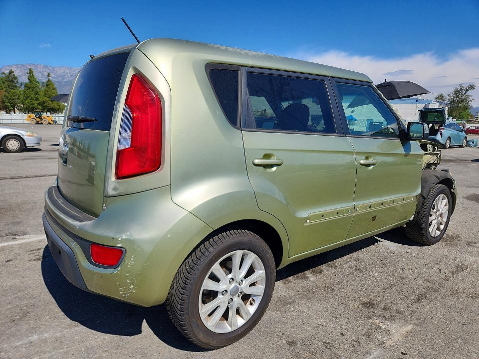 Продаж на аукціоні авто 2013 Kia Soul, vin: KNDJT2A6XD7559983, номер лоту: 70490126