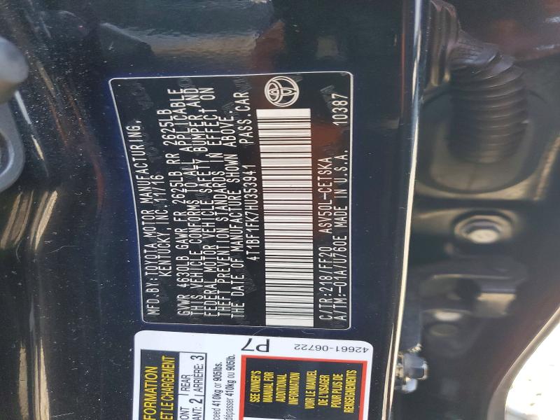 70858256 :رقم المزاد ، 4T1BF1FK7HU353941 vin ، 2017 Toyota Camry مزاد بيع