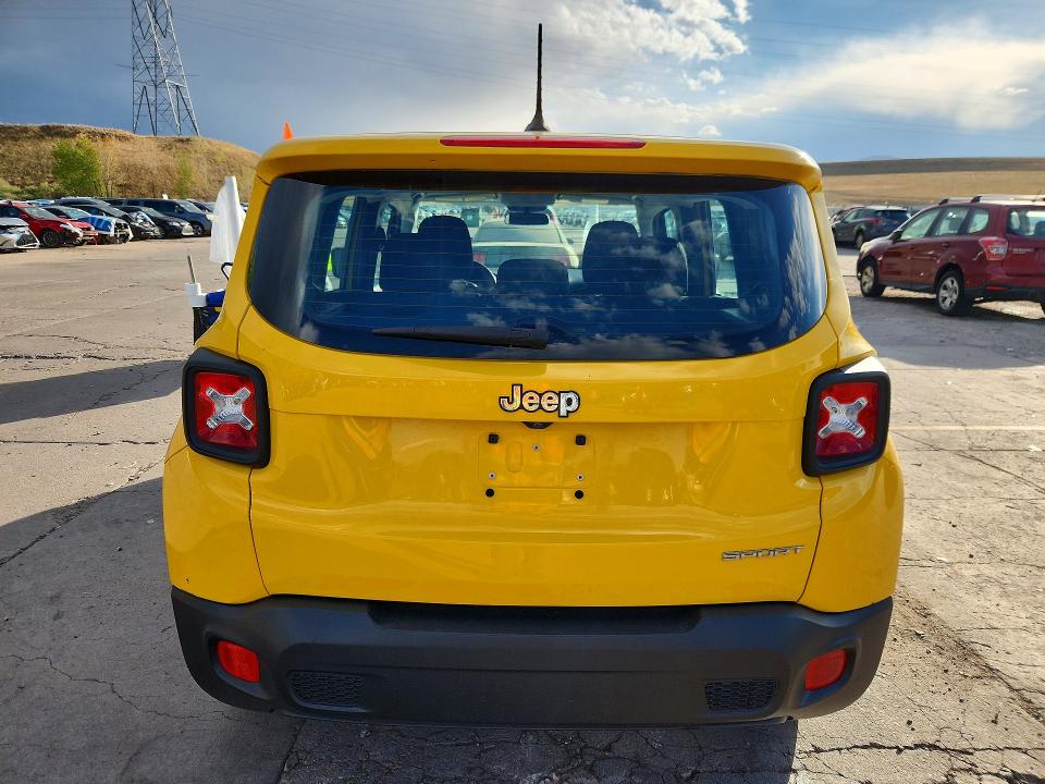2015 Jeep Renegade მანქანა იყიდება აუქციონზე, vin: ZACCJAAH7FPC28603, აუქციონის ნომერი: 69230936