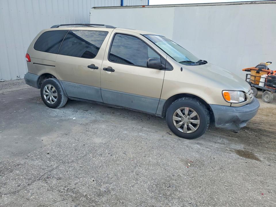 2001 Toyota Sienna მანქანა იყიდება აუქციონზე, vin: 4T3ZF13C61U397938, აუქციონის ნომერი: 70253346