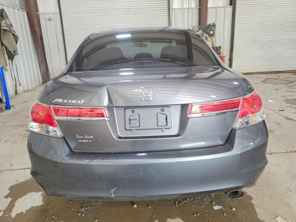 Продажа на аукционе авто 2011 Honda Accord, vin: 1HGCP2F43BA120839, номер лота: 69691026
