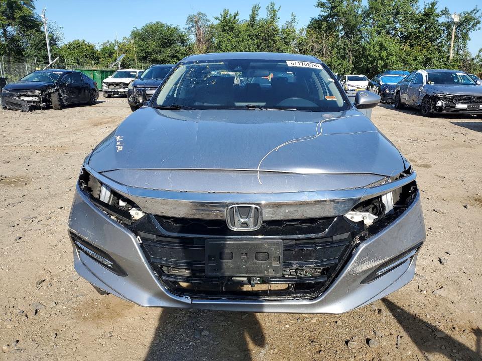 Продажа на аукционе авто 2020 Honda Accord, vin: 1HGCV3F42LA006604, номер лота: 67176876