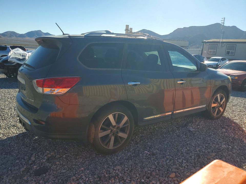 70366626 :رقم المزاد ، 5N1AR2MN5DC602694 vin ، 2013 Nissan Pathfinder مزاد بيع