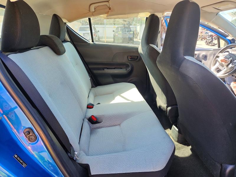 70495596 :رقم المزاد ، JTDKDTB3XF1106352 vin ، 2015 Toyota Prius C مزاد بيع