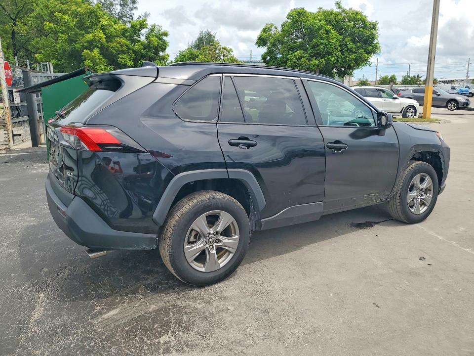 68560956 :رقم المزاد ، 2T3W1RFV4RW334314 vin ، 2024 Toyota Rav4 مزاد بيع