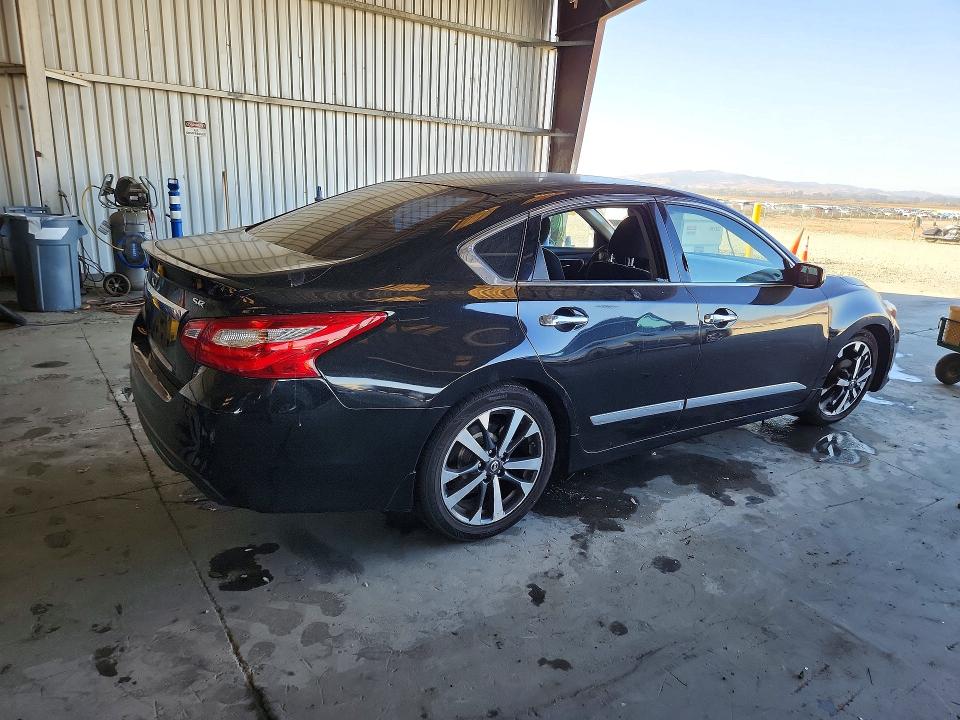 2016 Nissan Altima მანქანა იყიდება აუქციონზე, vin: 1N4AL3AP5GC114597, აუქციონის ნომერი: 71017566