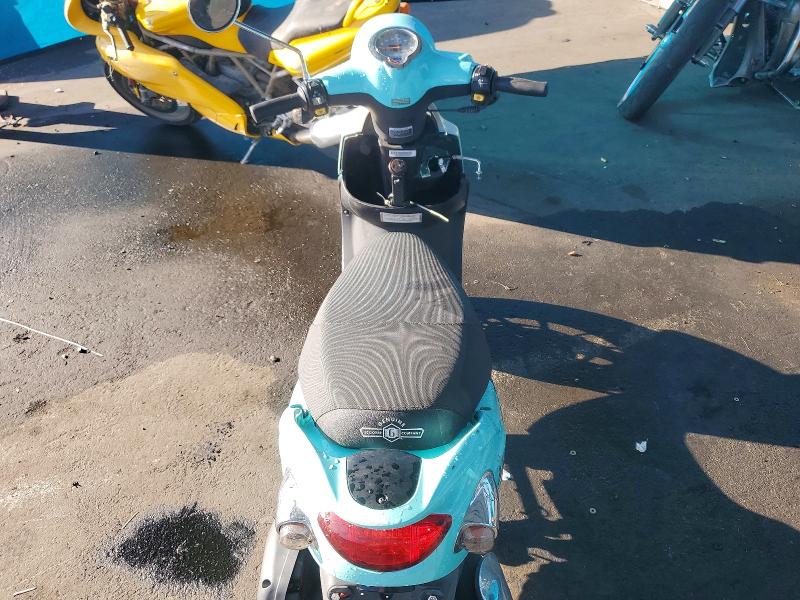 67916086 :رقم المزاد ، RFVPAC209N1020961 vin ، 2022 Genuine Scooter Co. Buddy مزاد بيع