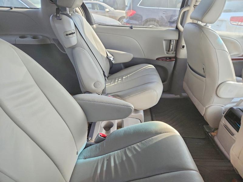 Aukcja sprzedaży 2014 Toyota Sienna, vin: 5TDYK3DC9ES513724, numer aukcji: 67012976