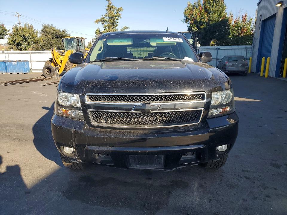 Продажа на аукционе авто 2007 Chevrolet Tahoe, vin: 1GNFK13037R108891, номер лота: 70364266