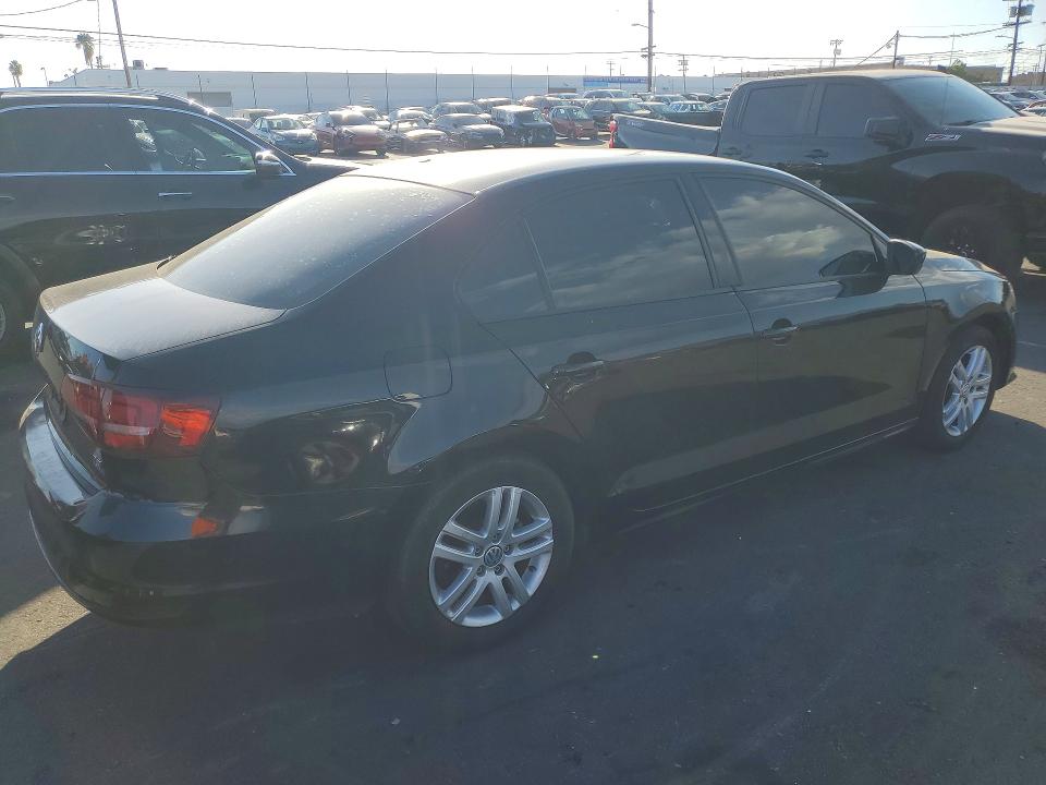 Aukcja sprzedaży 2018 Volkswagen Jetta, vin: 3VW2B7AJ1JM249891, numer aukcji: 71085796