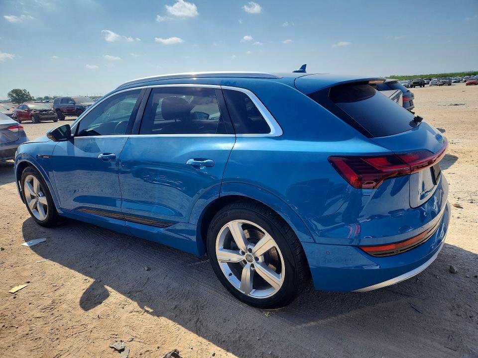 Продаж на аукціоні авто 2019 Audi E-tron, vin: WA1VABGE8KB017310, номер лоту: 67156876