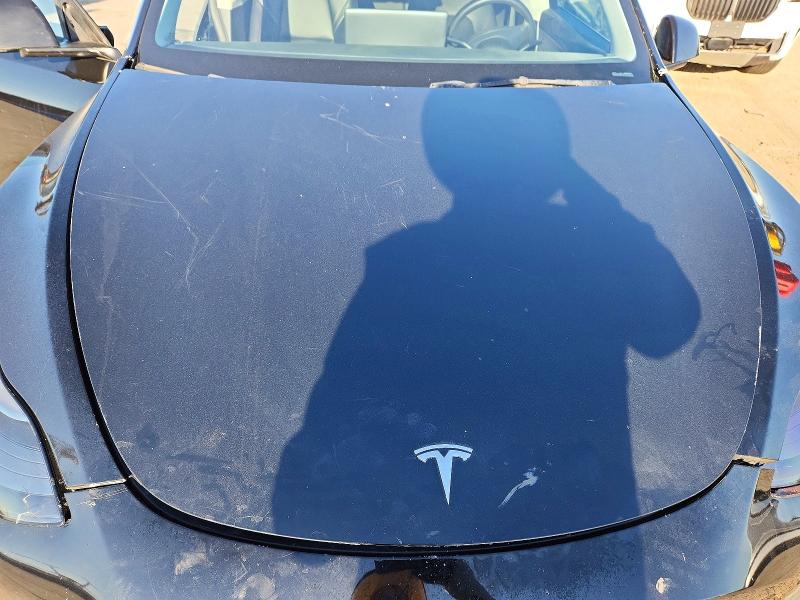 Продаж на аукціоні авто 2022 Tesla Model Y, vin: 7SAYGDEF4NF490568, номер лоту: 68690796