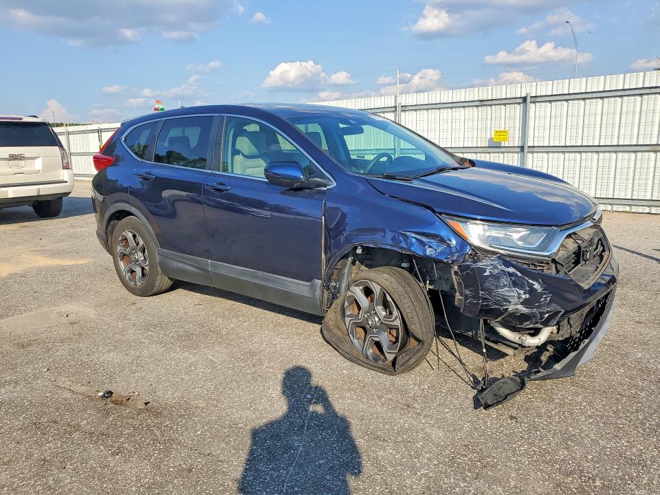 68005286 :رقم المزاد ، 2HKRW2H57JH681988 vin ، 2018 Honda Cr-v مزاد بيع