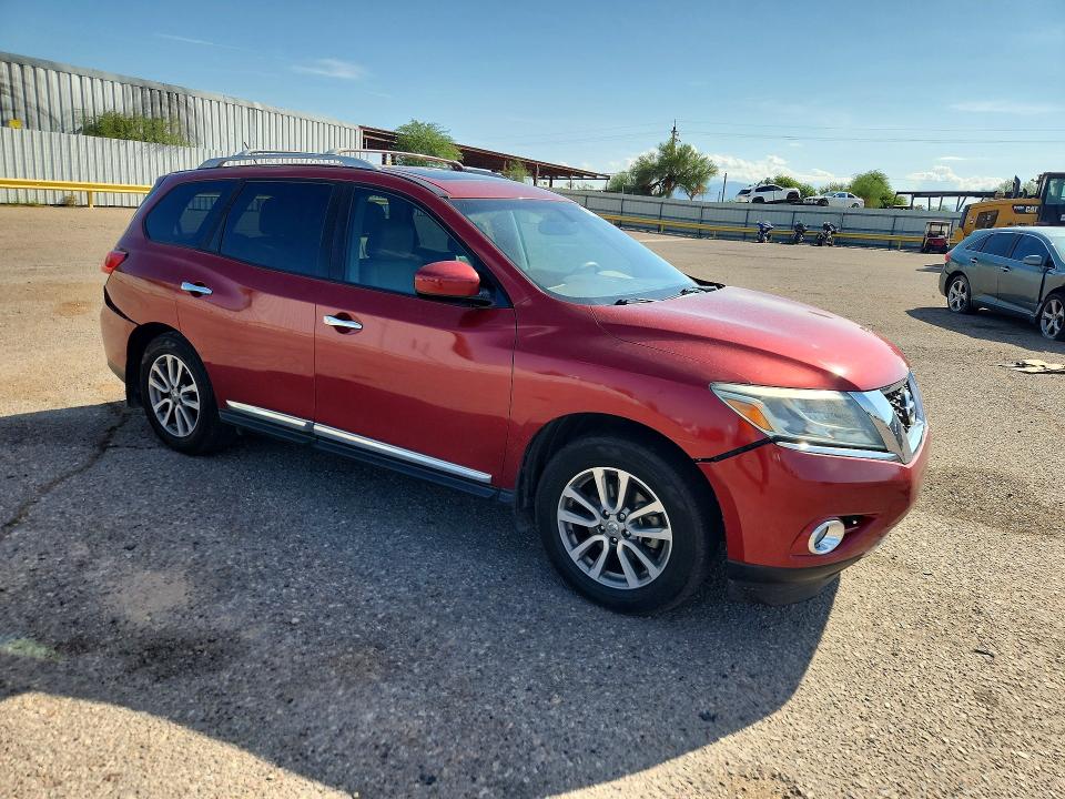 Продажа на аукционе авто 2014 Nissan Pathfinder, vin: 5N1AR2MNXEC620173, номер лота: 68826396