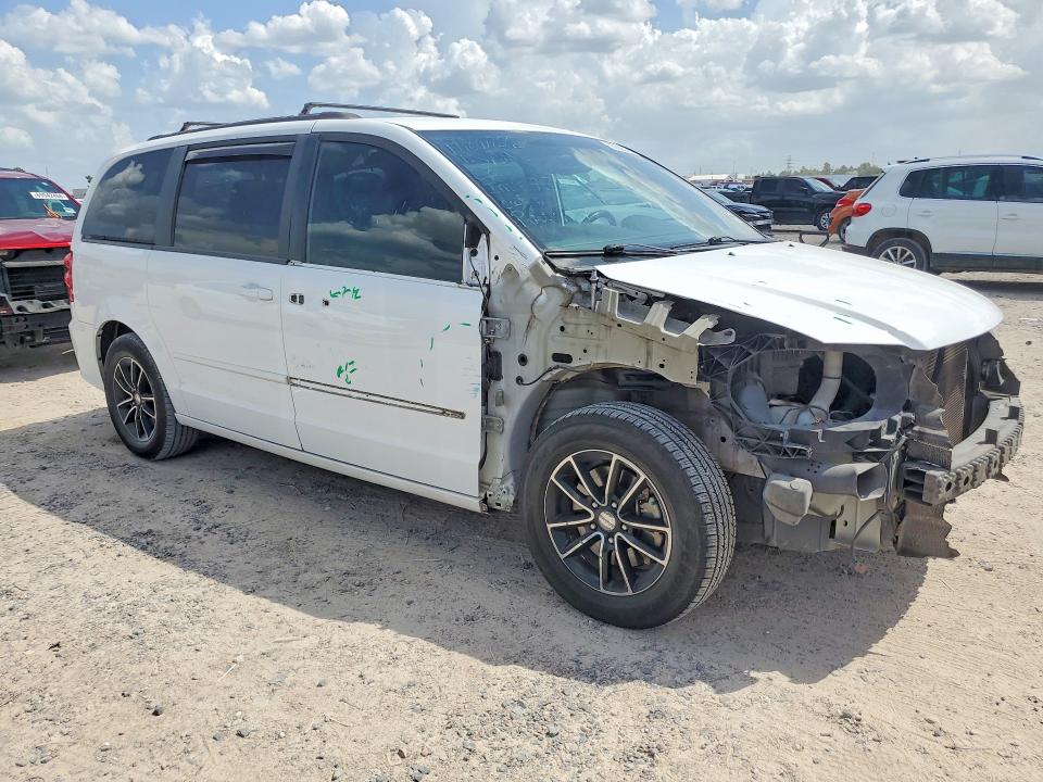 68995516 :رقم المزاد ، 2C4RDGEG3HR546190 vin ، 2017 Dodge Grand Caravan مزاد بيع