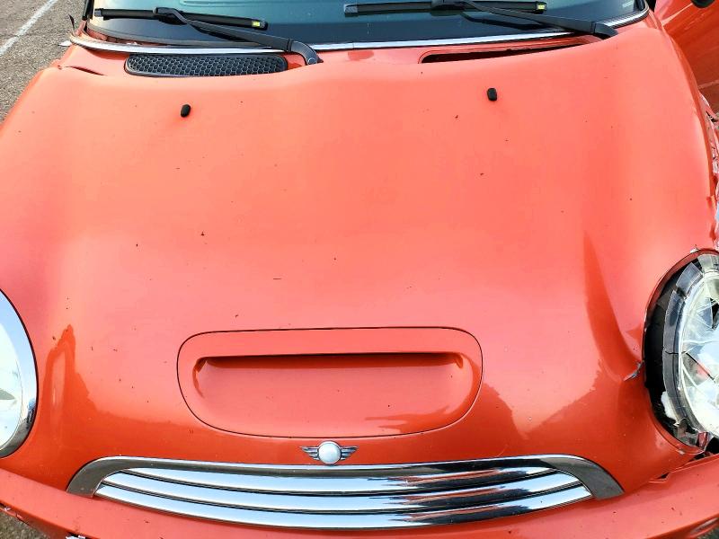 67643706 :رقم المزاد ، WMWRH33536TK59367 vin ، 2006 Mini Cooper مزاد بيع
