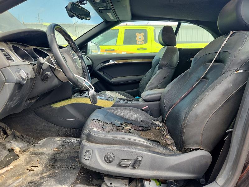 67697946 :رقم المزاد ، WAUVGAFH5BN003385 vin ، 2011 Audi S5 مزاد بيع