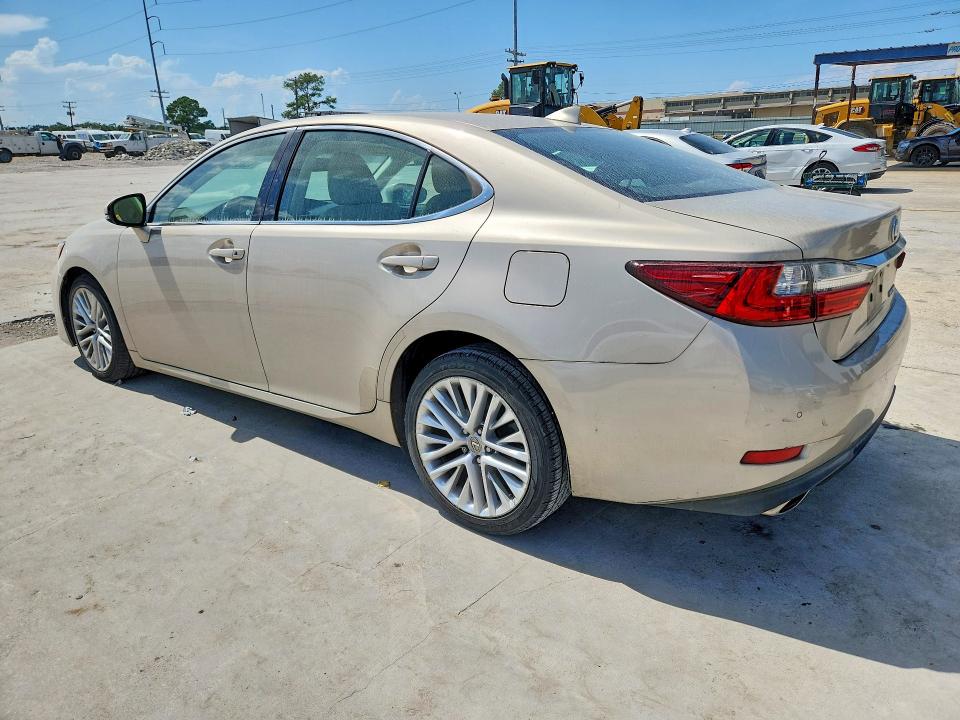 68862036 :رقم المزاد ، 58ABK1GG6GU008302 vin ، 2016 Lexus Es مزاد بيع